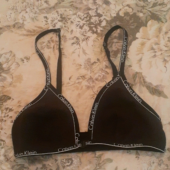 Calvin Klein Intimates & Sleepwear Calvin Klein Bra Size Small